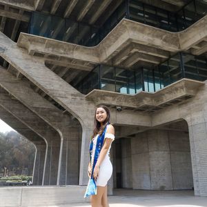 Meet your Posher, Thao